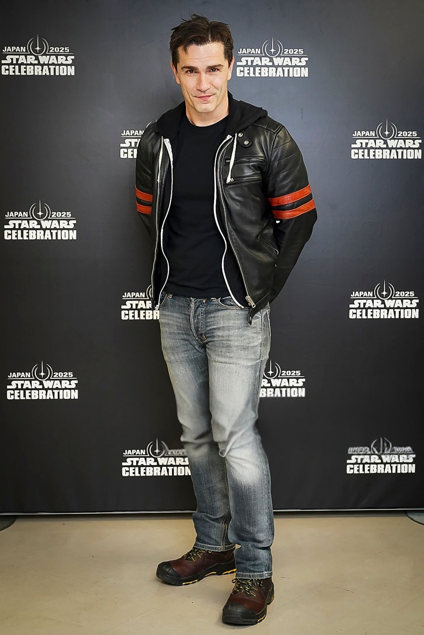 Sam Witwer’s Black Jacket Look  Breakdown